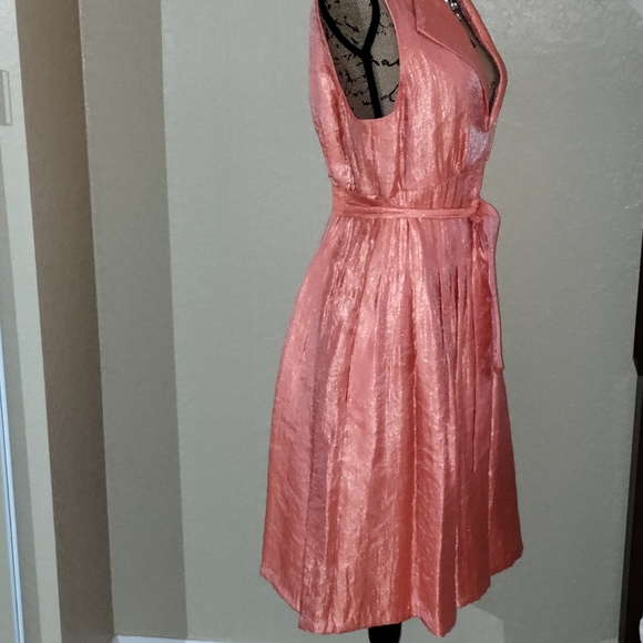 Dress - Picture 6 of 8